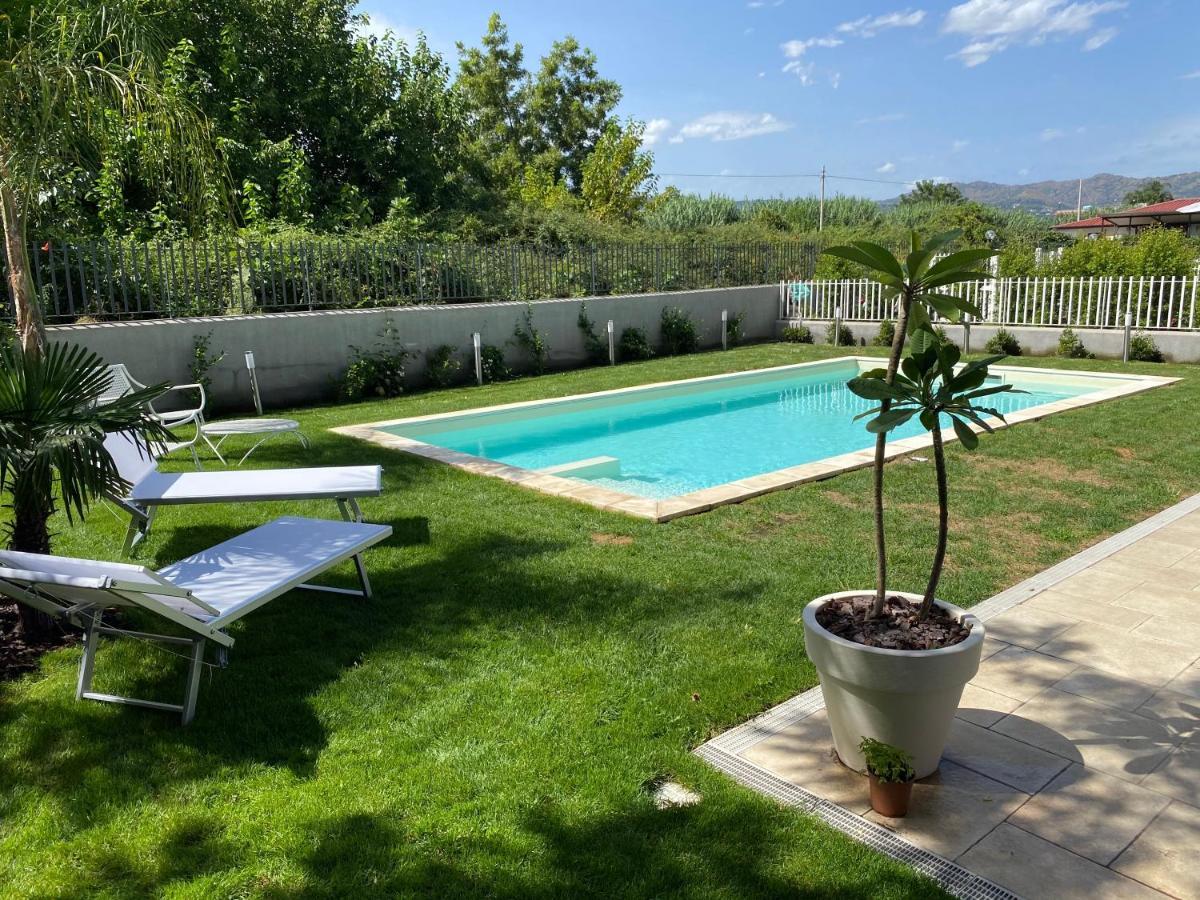 Artaleammare Villa Fondachello  Bagian luar foto