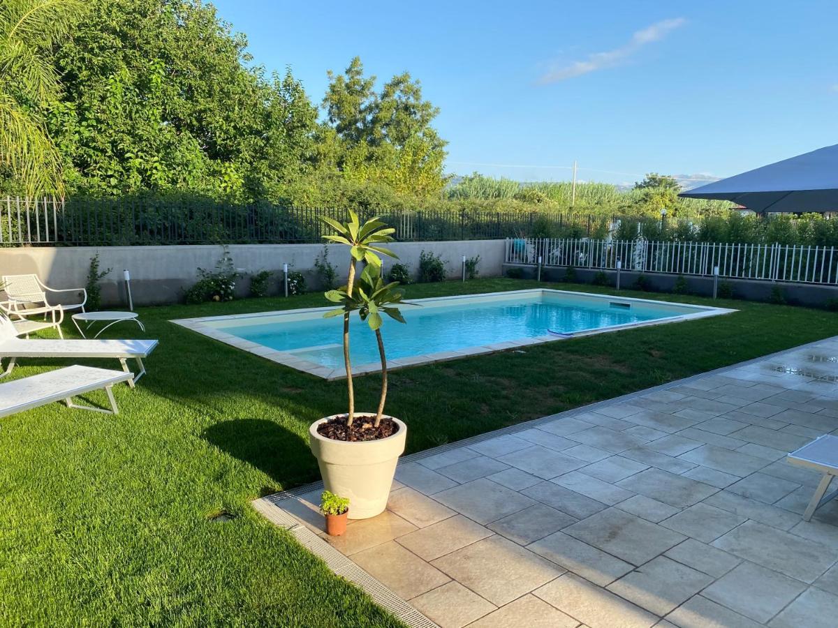 Artaleammare Villa Fondachello  Bagian luar foto
